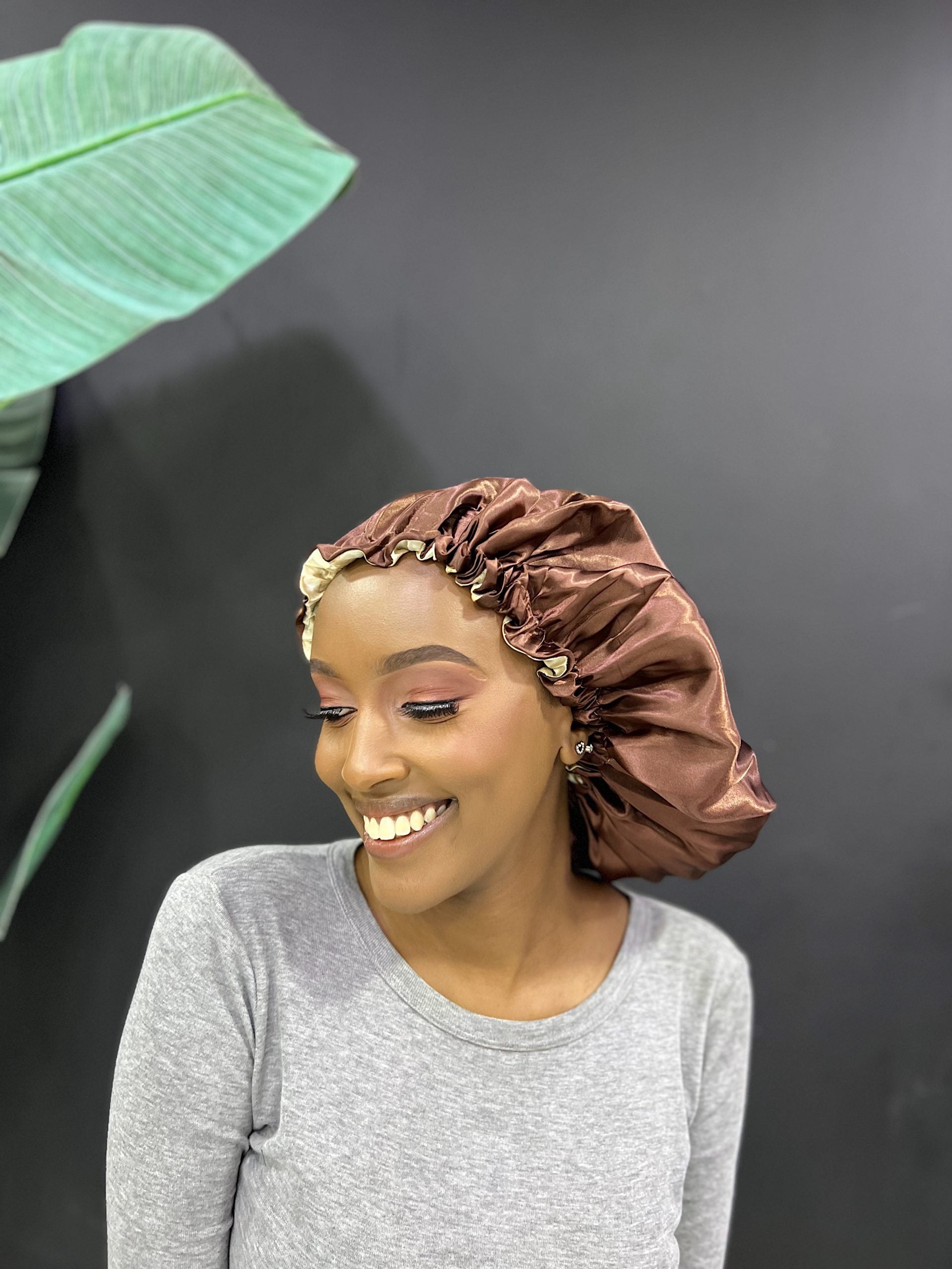 Satin Bonnet Chocolate brown